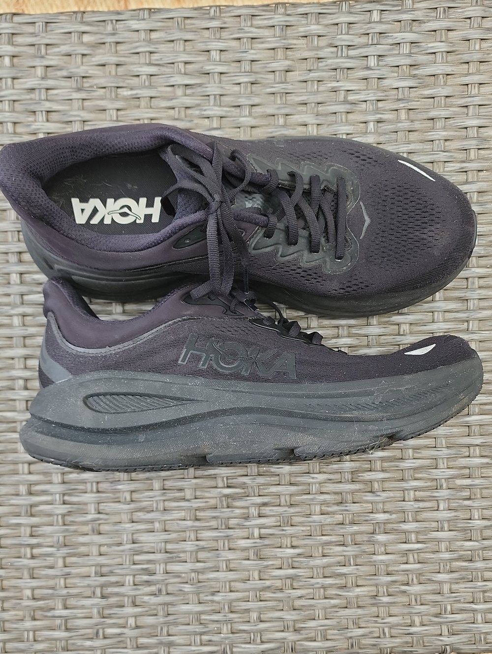 Hoka Bondi 9 All Black Sneakers Size 10.5